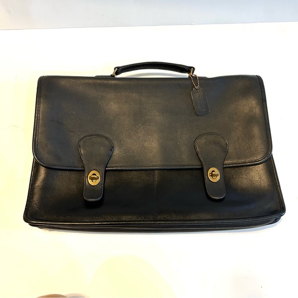 Coach Vintage Top Handle Briefcase in Fabulous Condition. Brass Hardware. - Picture 11 of 11
